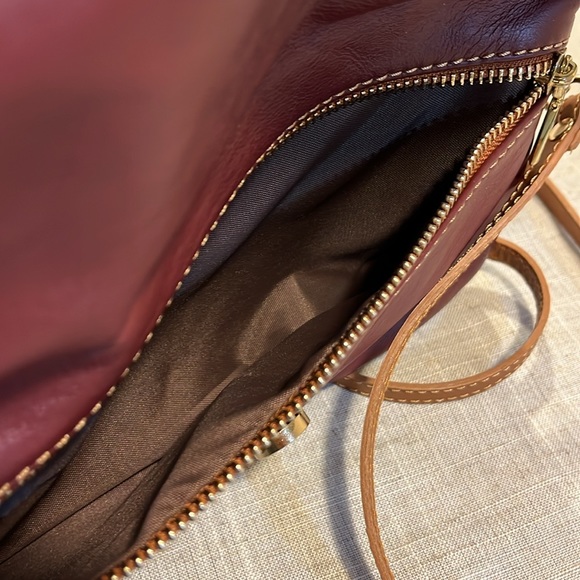 Borse in Pelle leather crossbody with adjustable strap - Picture 12 of 15